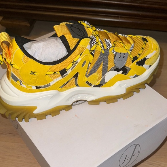 Yellow and Black Men's Sneakers - Picture 7 of 11